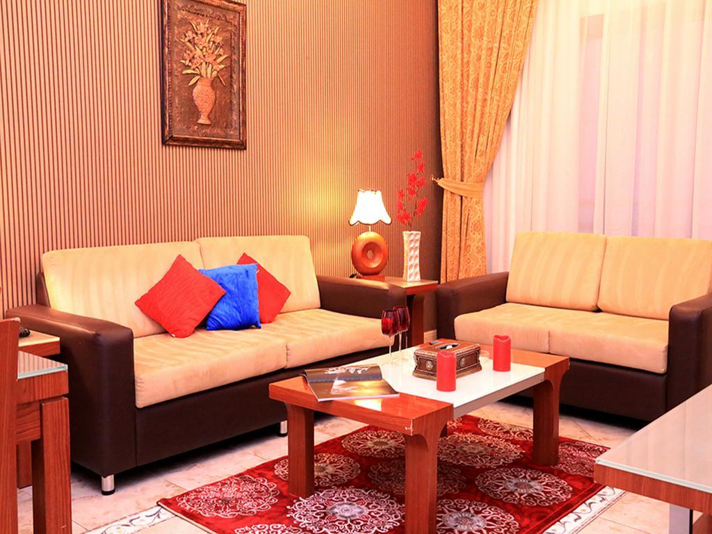 الشارقة Arcadia Hotel Suites الغرفة الصورة