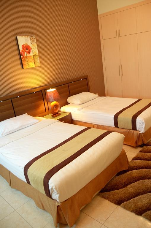 الشارقة Arcadia Hotel Suites المظهر الخارجي الصورة