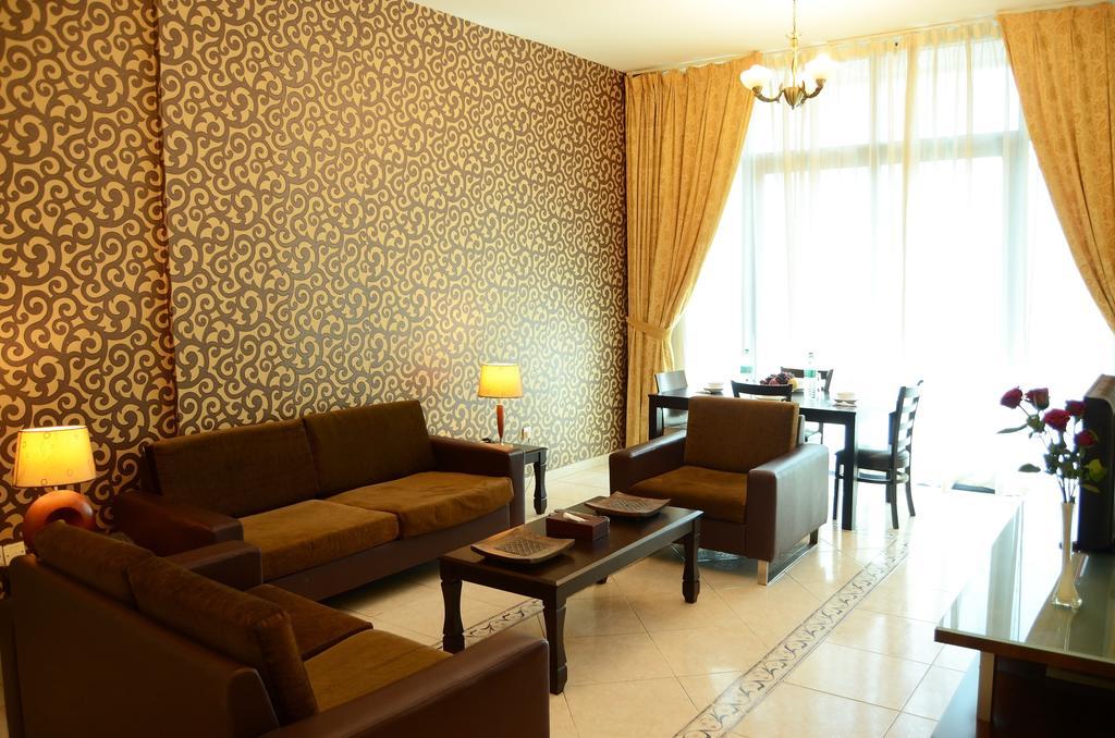 الشارقة Arcadia Hotel Suites المظهر الخارجي الصورة